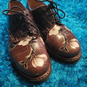 Simona Barbieri shoes like Dr. Martens